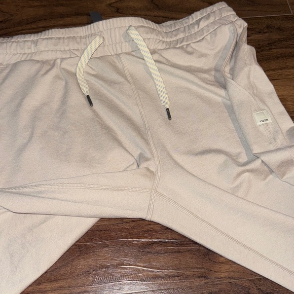 Vuori Performance Jogger - Picture 7 of 7